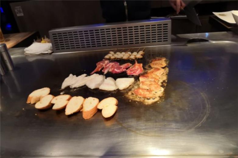 水木锦堂自助铁板烧加盟