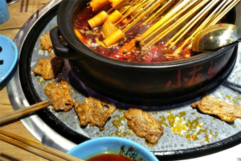 轩货小龙串烧加盟