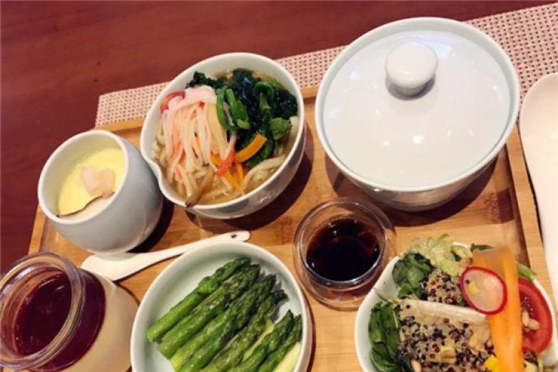 碧朗湾营养餐厅加盟