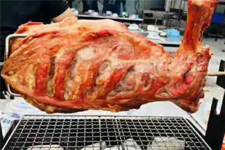 迎燕阁烤羊腿加盟