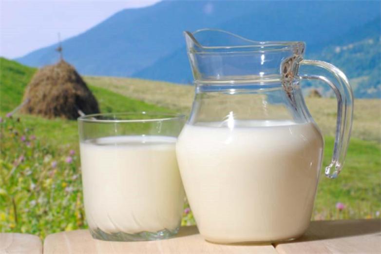 卓妈妈牛奶棚加盟