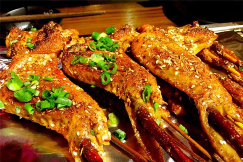 鑫淼烧烤啤酒吧加盟