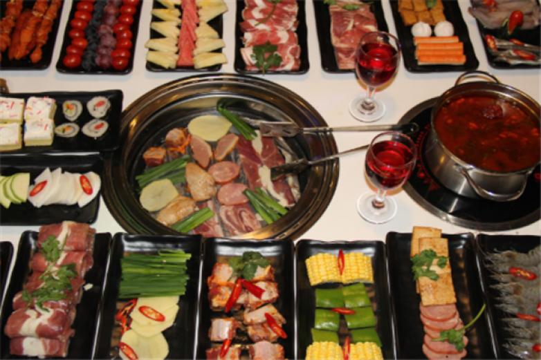 汉釜宫自助烧烤加盟