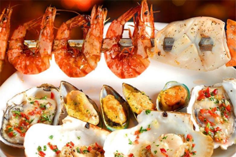 胡季海鲜烧烤加盟