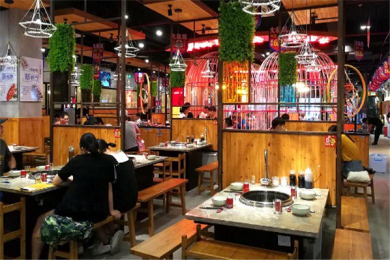 李老爹鱼头火锅加盟