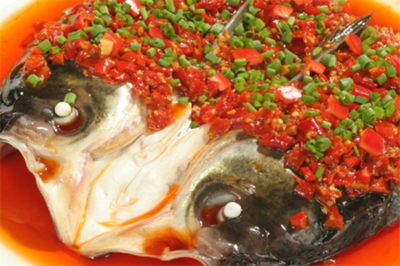 李老爹鱼头火锅加盟