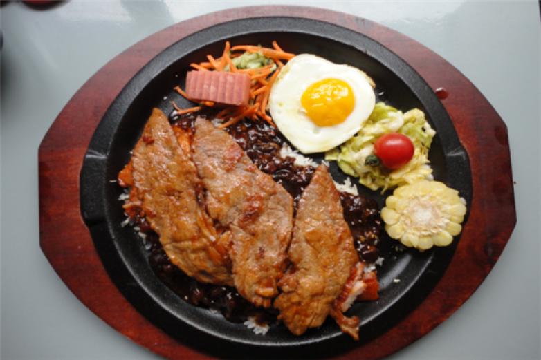 铁板牛扒饭加盟