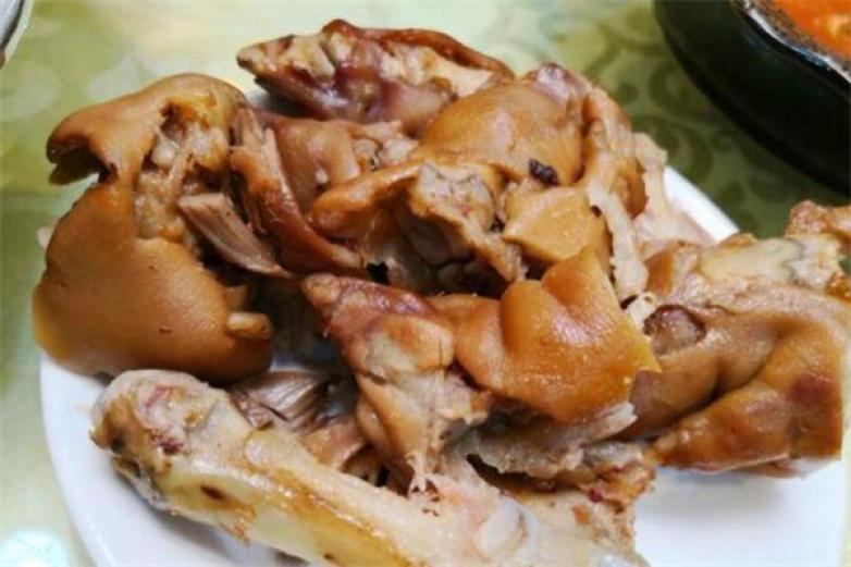 滕记龙虾烤全羊加盟