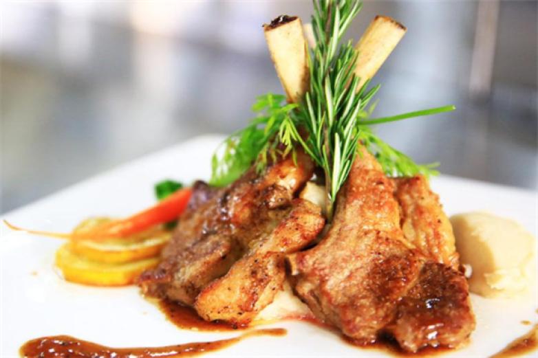 摩地卡意式休闲餐厅加盟