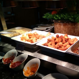 洛米堤比萨自助西餐厅