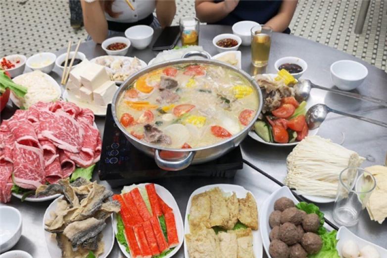 竹溪庆丰四季火锅加盟