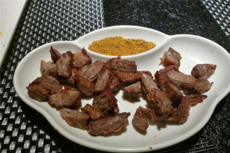 猪小妖烧烤加盟