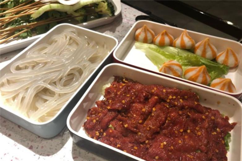 背锅侠火锅加盟