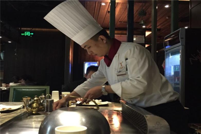 牛扣铁板烧加盟