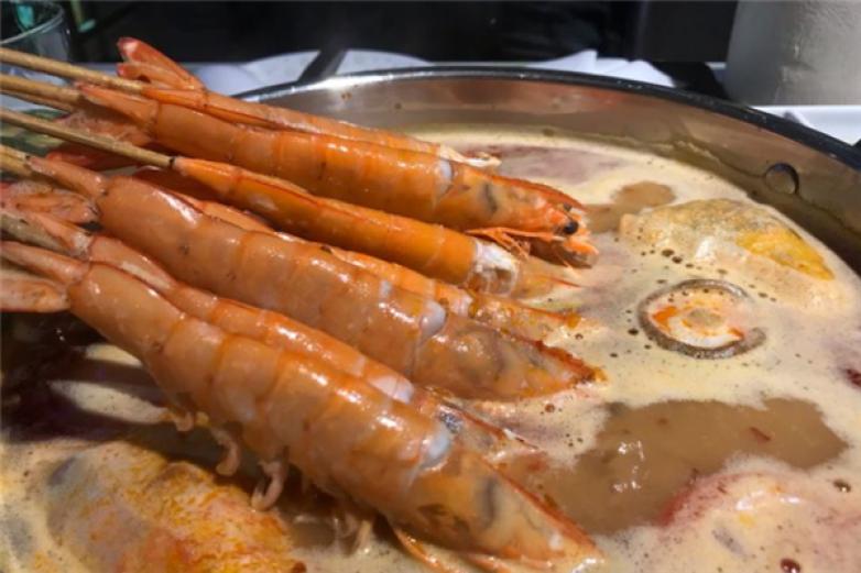 白小泰式海鲜火锅加盟