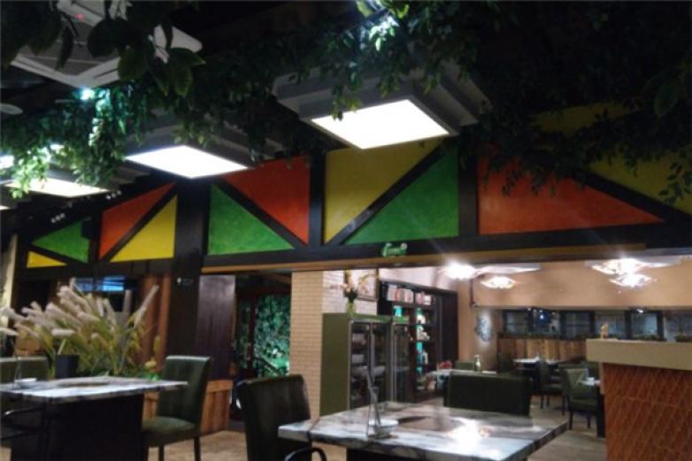 潮本味养生汤锅加盟