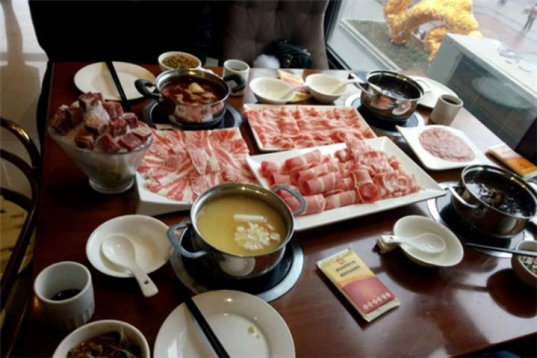 潮汕海鲜肥牛馆加盟