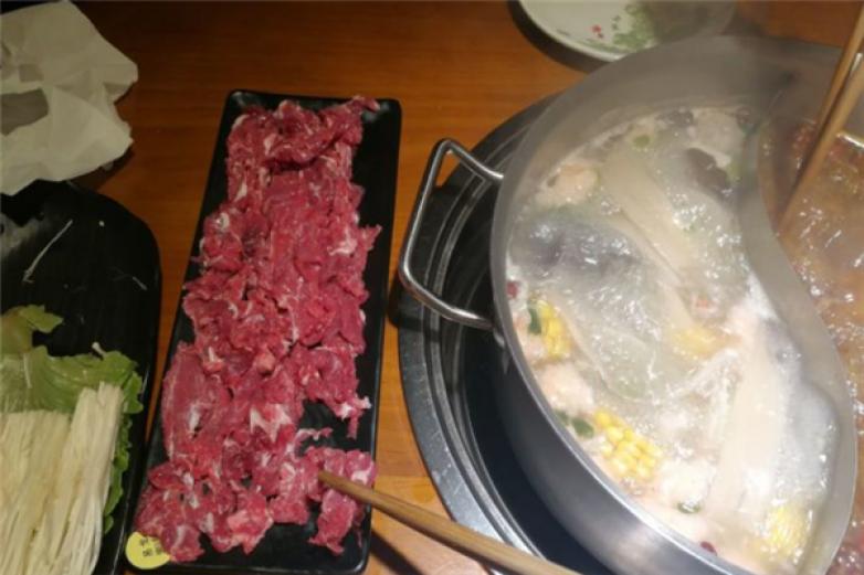 潮汕鼎记生鲜牛肉火锅加盟