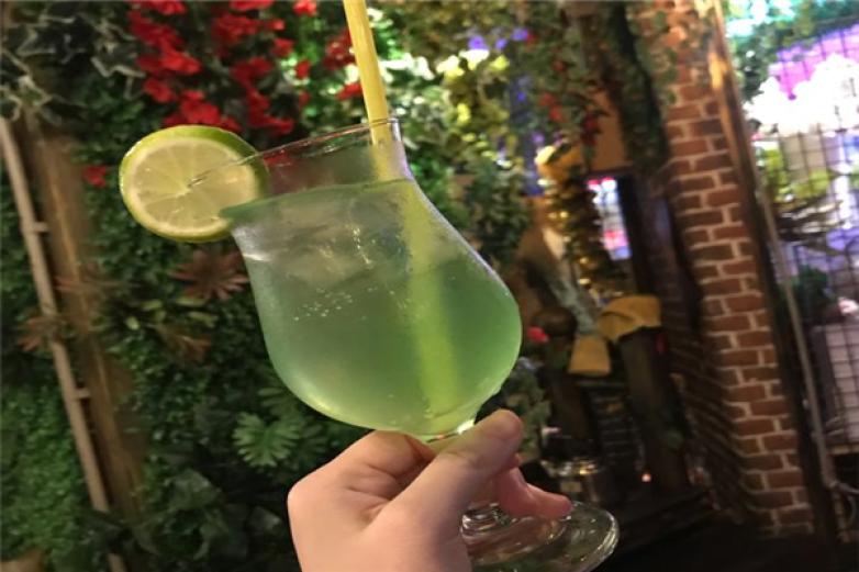 胡涂里音乐餐吧加盟