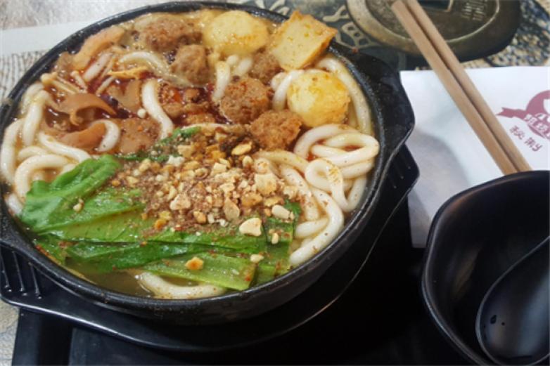 阳妈妈砂锅加盟