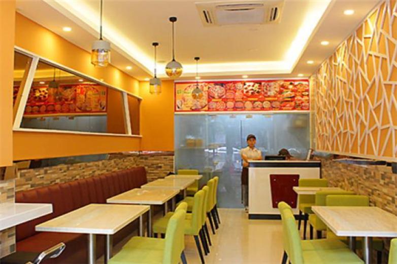 多米诺比萨加盟