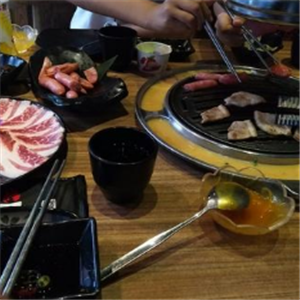 南山公园炭火烤肉