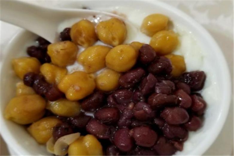 老周记顺德双皮奶加盟