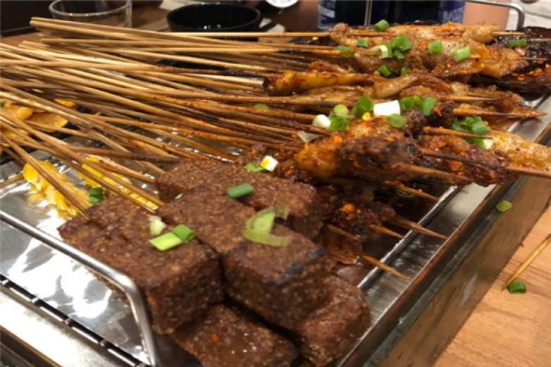 熊小二把把烧加盟