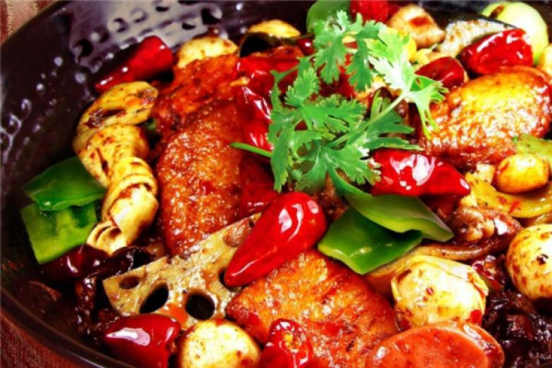 周记麻辣香锅加盟