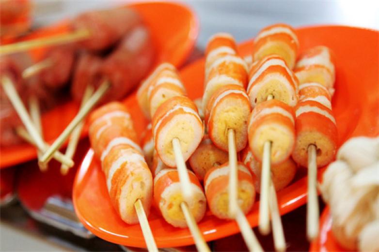 哈哈小火锅加盟