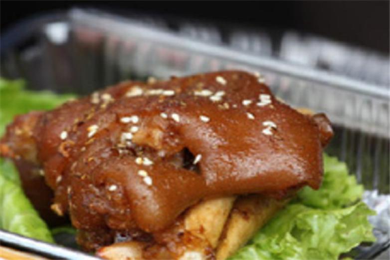 美人万三烤猪蹄加盟