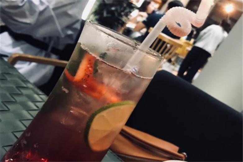 1981时尚餐厅加盟