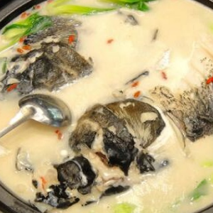 津鱼头火锅