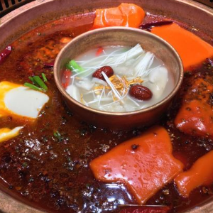 宽城子市井火锅