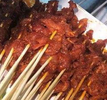 巷子里头火锅串串