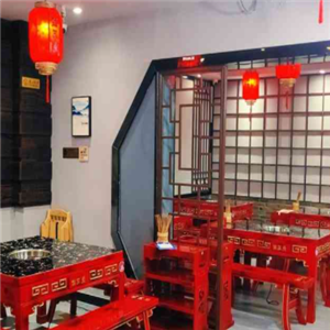 过三关厚毛肚火锅