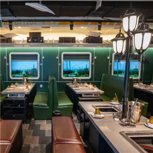 火车主题火锅餐厅