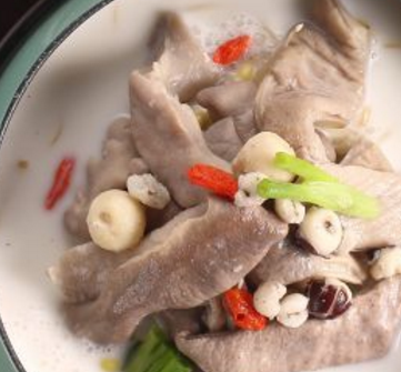 嘿捞汤猪肚鸡火锅