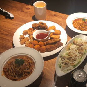 芭提雅阳光西餐厅