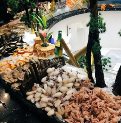 初客牛排海鲜自助