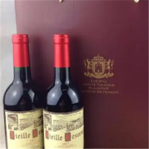 彼得威拉葡萄酒