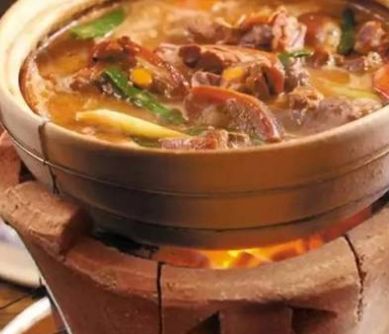 小楼开火打边炉