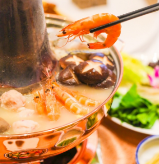 那达慕新派铜锅涮