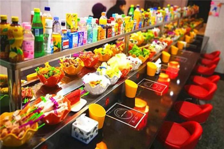 程大个旋转小火锅加盟