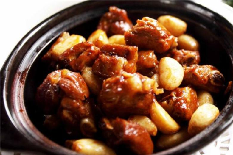 川渝香砂锅王加盟