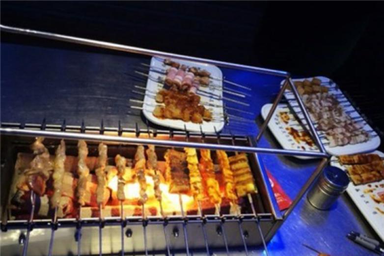 传说烤串坊加盟