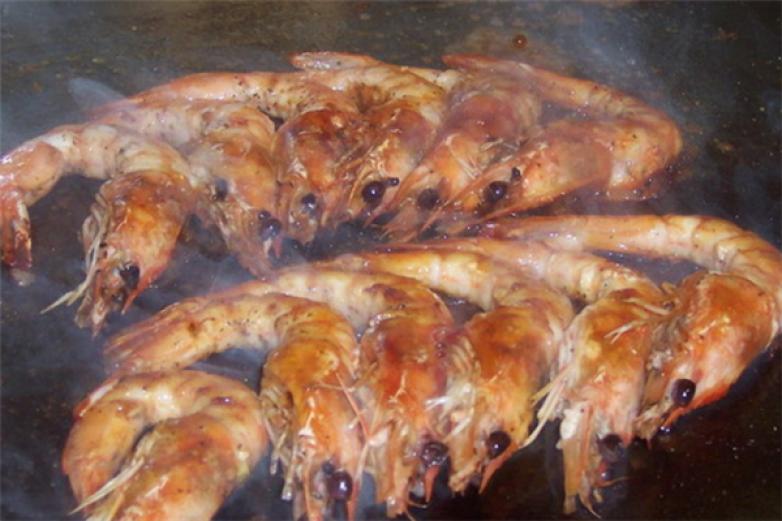 锦阁樱海日式铁板烧加盟