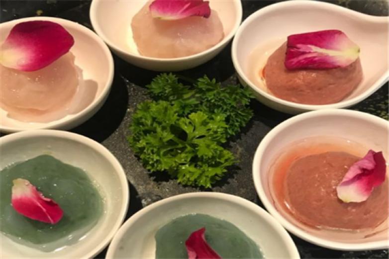 藻想鱼见你火锅加盟