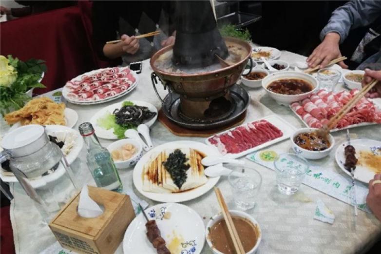 常赢三兄弟涮肉加盟