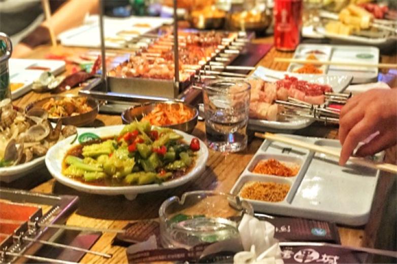 河坝烧烤串城加盟